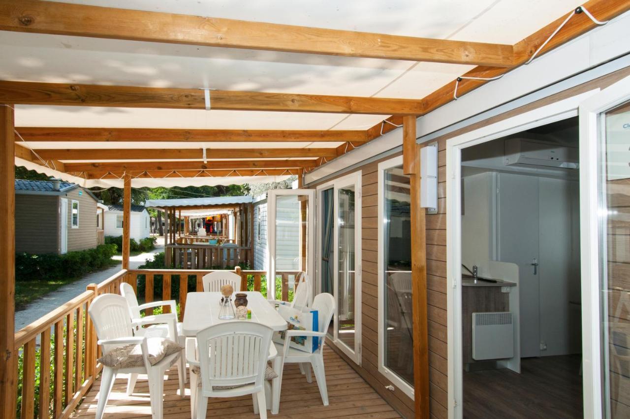 Club Del Sole Marina Family Resort Punta Marina Bagian luar foto